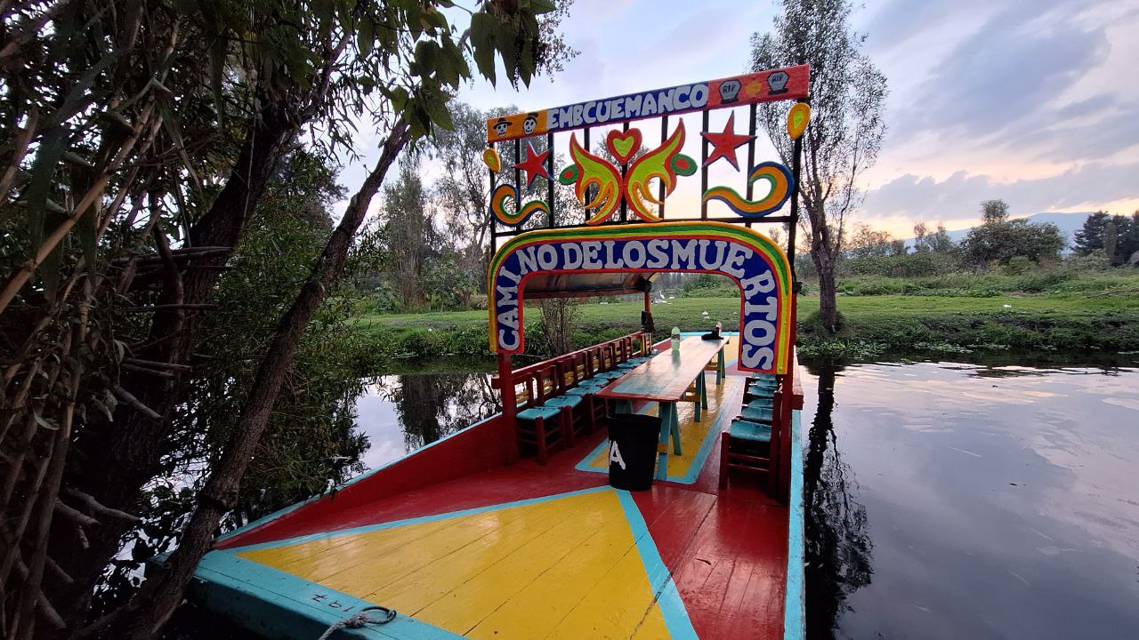 Trajinera xochimilco
